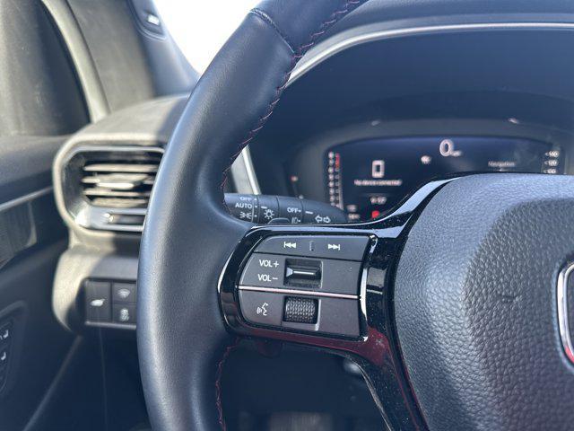 used 2025 Honda Pilot car, priced at $50,664