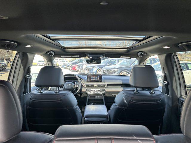 used 2025 Honda Pilot car, priced at $50,664