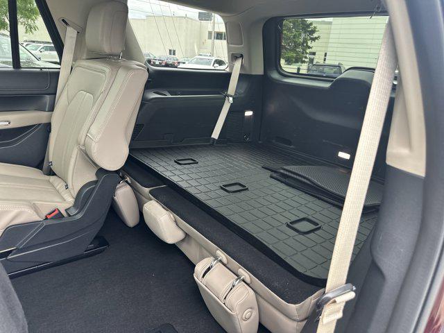 used 2024 Ford Expedition car, priced at $54,171