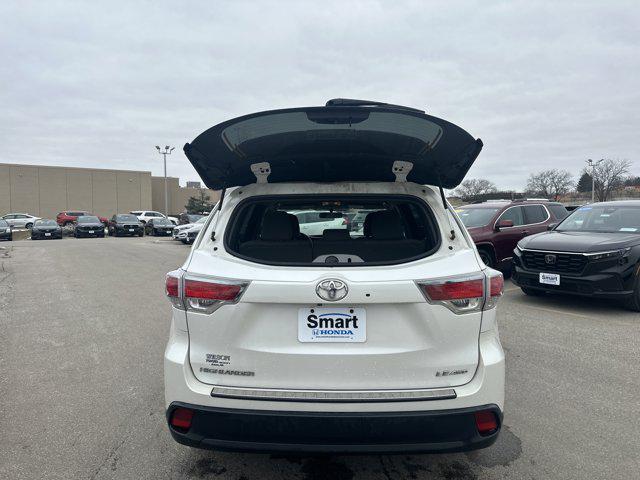 used 2015 Toyota Highlander car