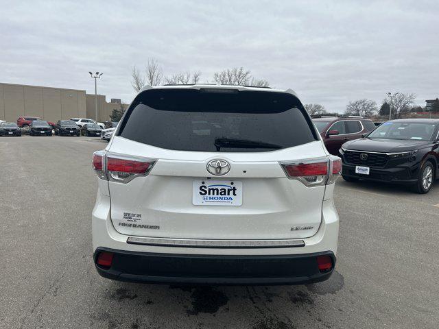 used 2015 Toyota Highlander car
