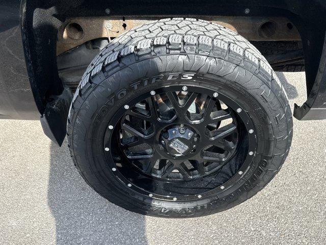 used 2014 Chevrolet Silverado 1500 car, priced at $17,451