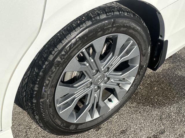 used 2025 Honda Odyssey car, priced at $44,493
