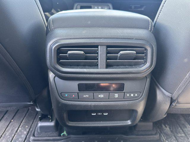 used 2025 Honda Pilot car, priced at $47,050