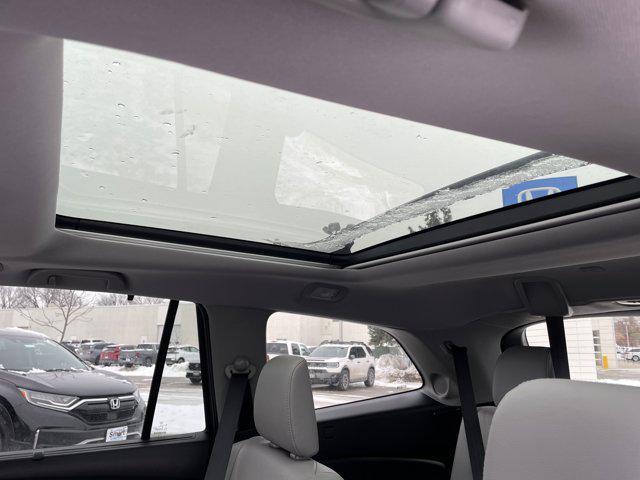 used 2022 Honda Pilot car, priced at $34,792