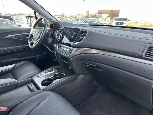 used 2021 Honda Pilot car, priced at $30,772
