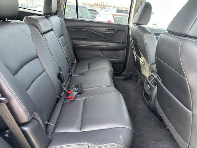 used 2021 Honda Pilot car, priced at $30,772