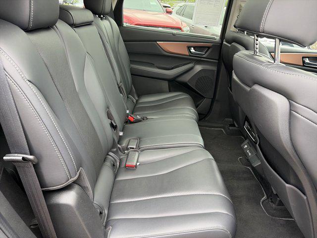 used 2022 Acura MDX car, priced at $33,069