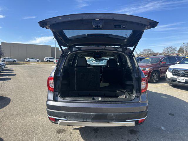 used 2022 Honda Pilot car, priced at $32,772