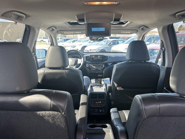 used 2022 Honda Pilot car, priced at $32,772