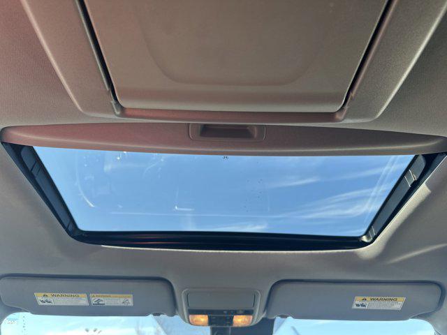 used 2022 Honda Pilot car, priced at $32,772