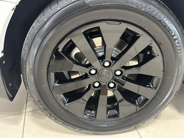 new 2026 Honda Odyssey car, priced at $43,250