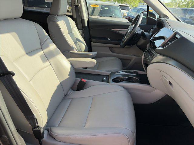 used 2021 Honda Pilot car, priced at $26,571