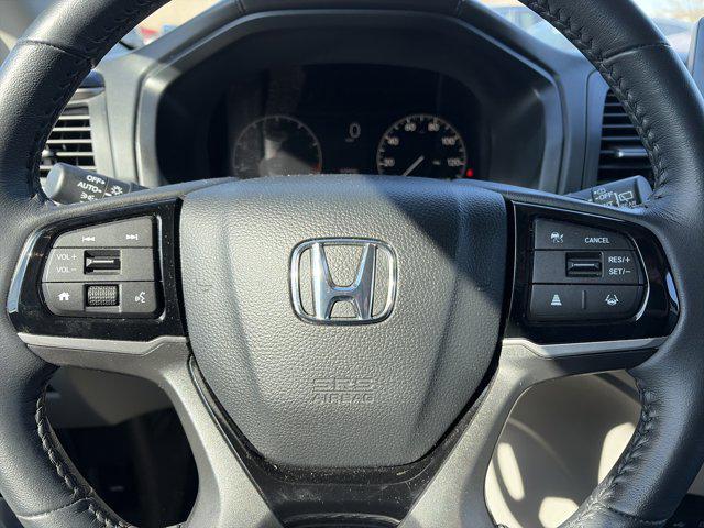 used 2025 Honda Odyssey car, priced at $41,981