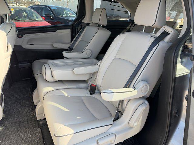 used 2025 Honda Odyssey car, priced at $41,981