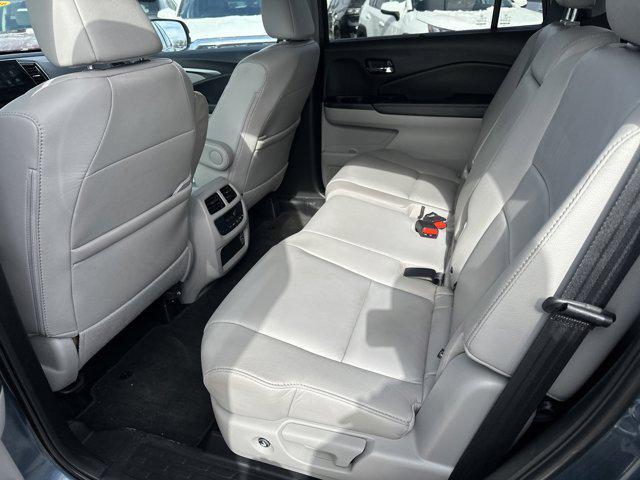 used 2022 Honda Pilot car, priced at $32,472