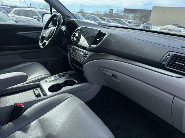 used 2022 Honda Pilot car, priced at $32,472