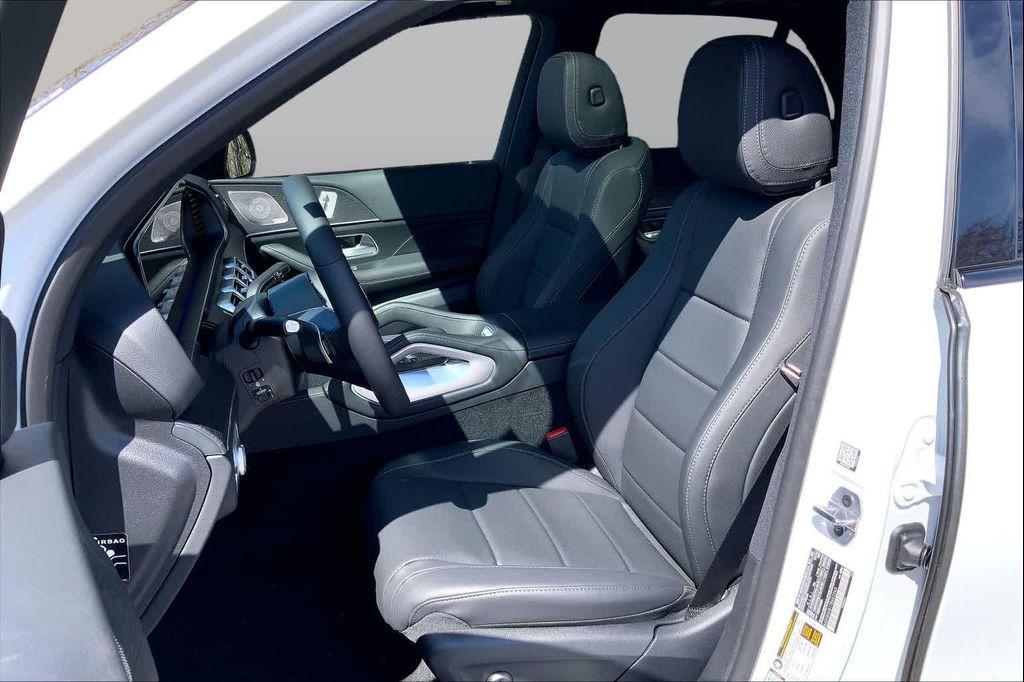 new 2026 Mercedes-Benz GLE 450 car, priced at $80,945