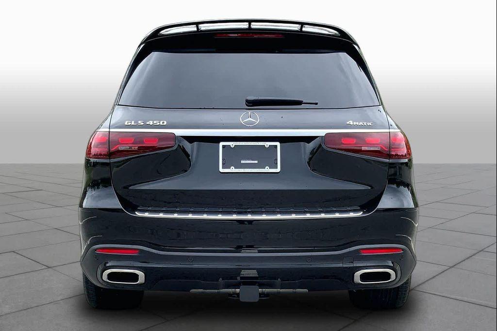 new 2026 Mercedes-Benz GLS 450 car, priced at $105,379