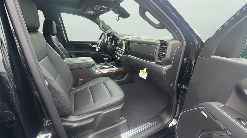 new 2026 GMC Sierra 1500 car, priced at $59,995