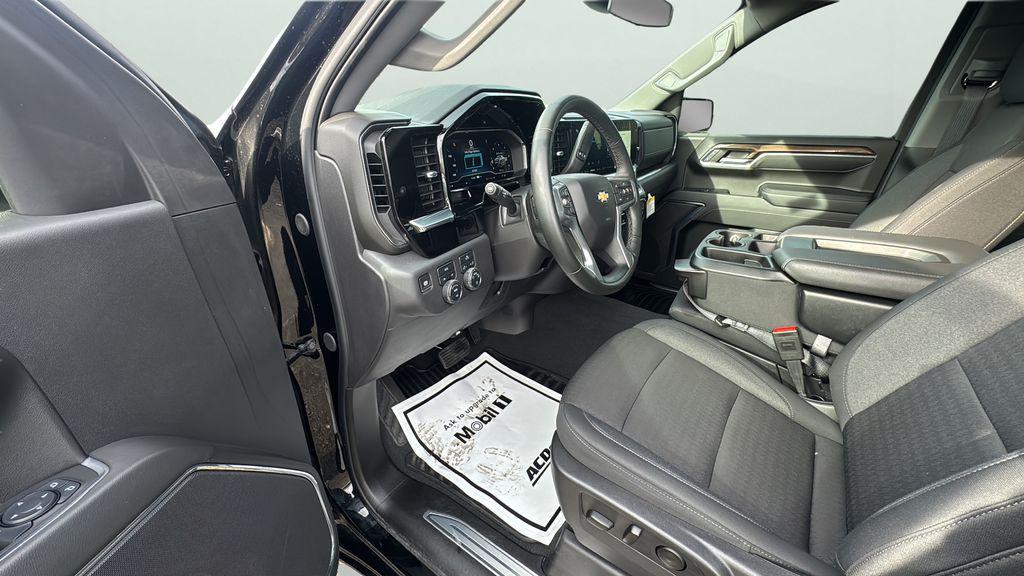 used 2024 Chevrolet Silverado 1500 car, priced at $36,938