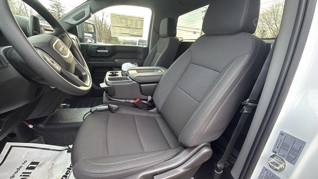 new 2026 GMC Sierra 2500 car, priced at $59,270