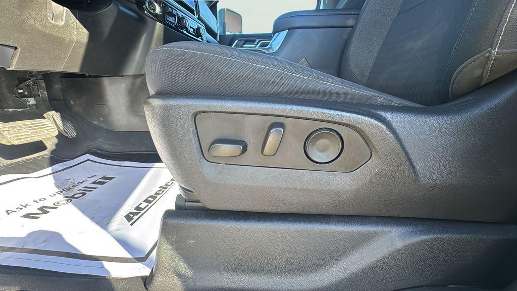 used 2024 Chevrolet Silverado 2500 car, priced at $52,910