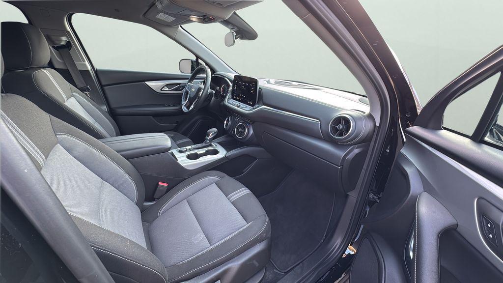 used 2025 Chevrolet Blazer car, priced at $23,922