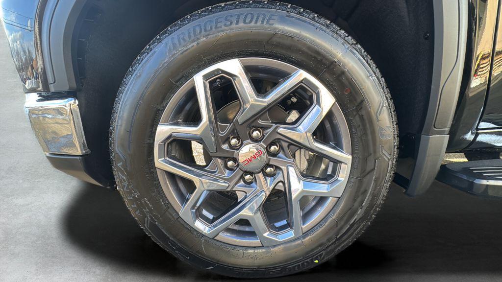 new 2026 GMC Sierra 1500 car, priced at $58,290