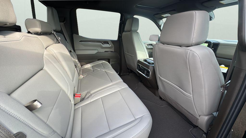 new 2026 GMC Sierra 1500 car, priced at $58,290