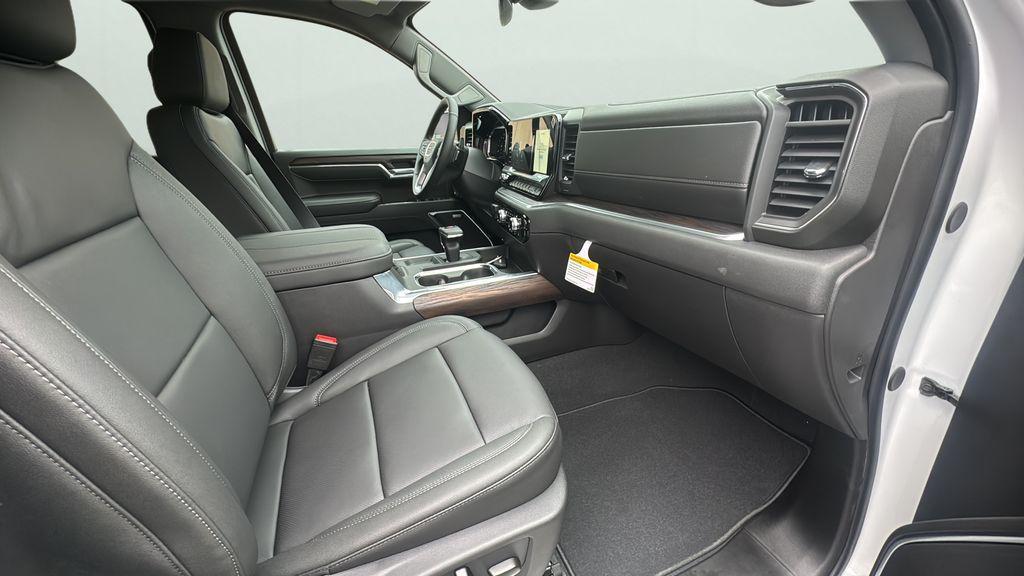 new 2026 GMC Sierra 1500 car, priced at $63,400