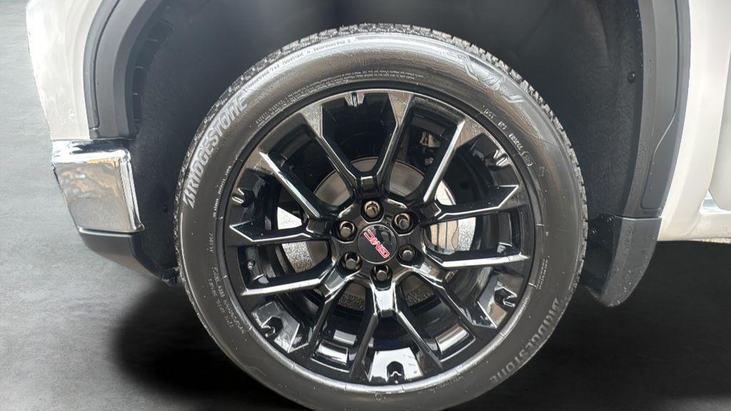 new 2026 GMC Sierra 1500 car, priced at $63,400