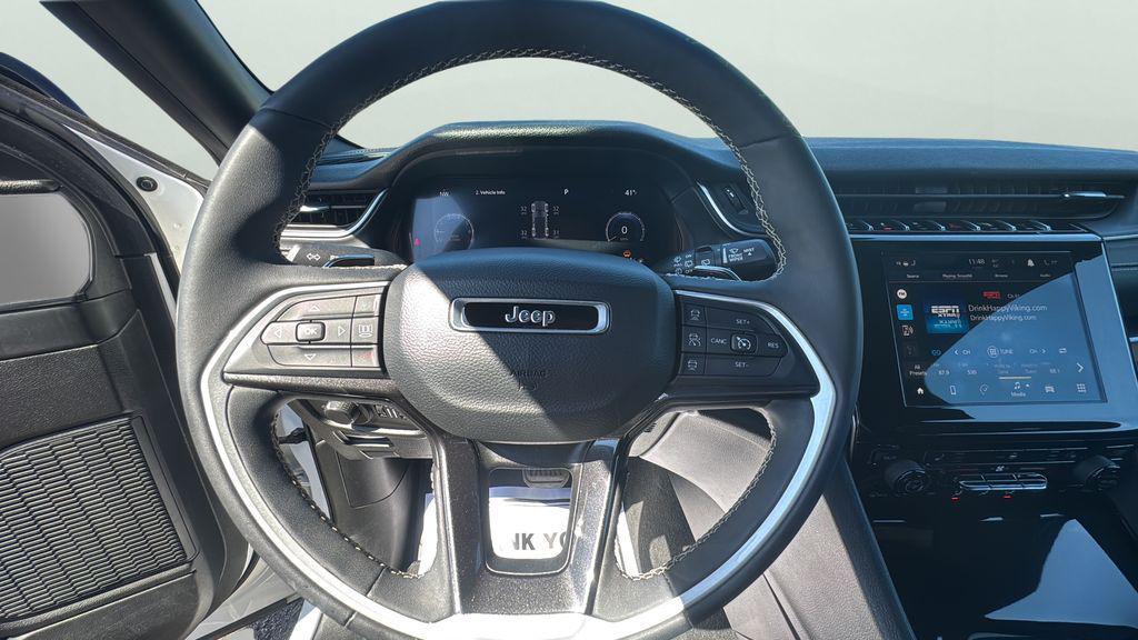 used 2023 Jeep Grand Cherokee car, priced at $31,789