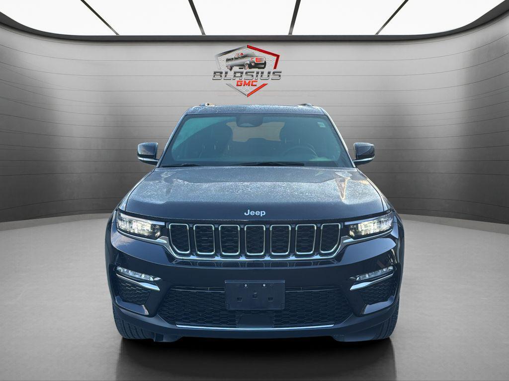 used 2025 Jeep Grand Cherokee car, priced at $36,990