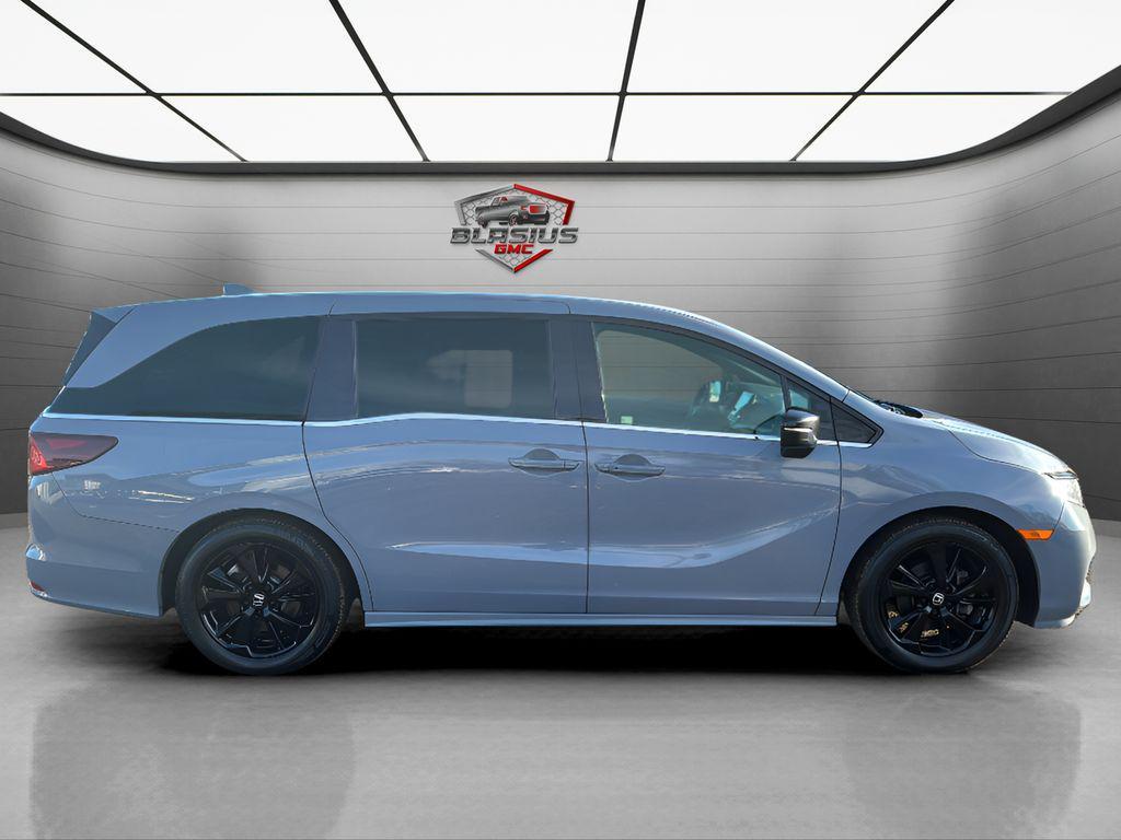 used 2023 Honda Odyssey car, priced at $29,995