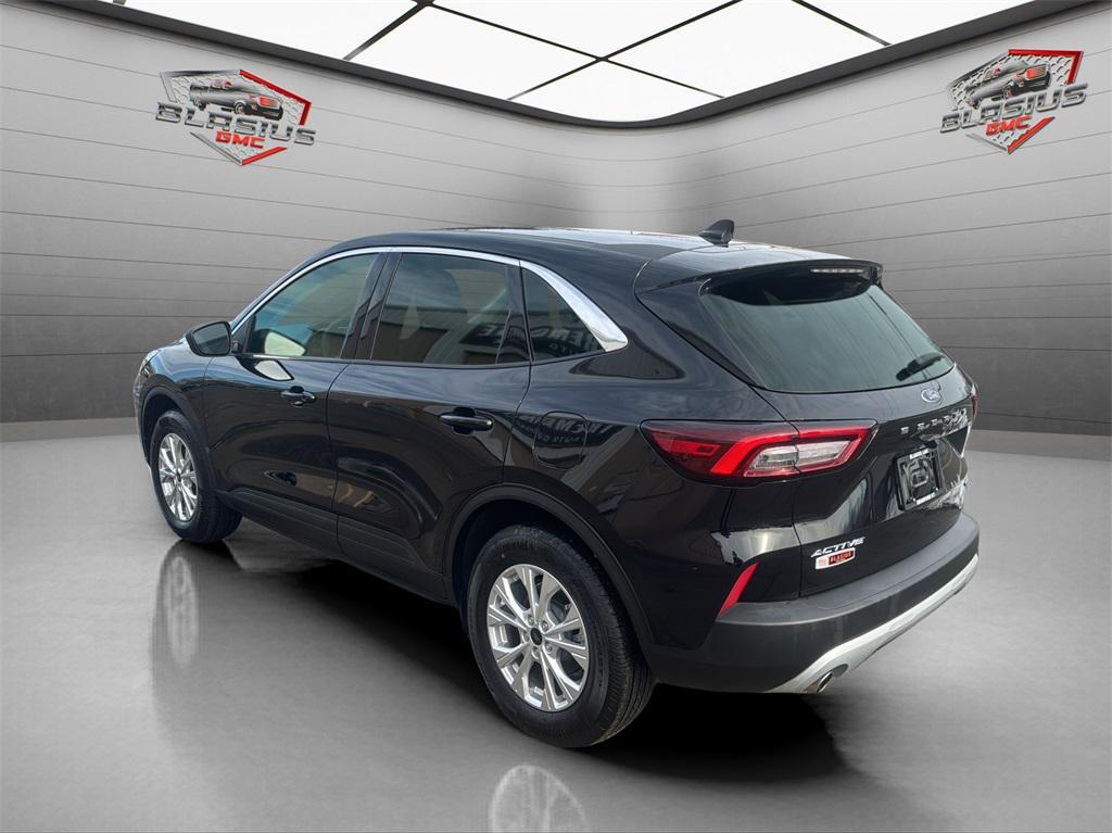 used 2023 Ford Escape car, priced at $21,910