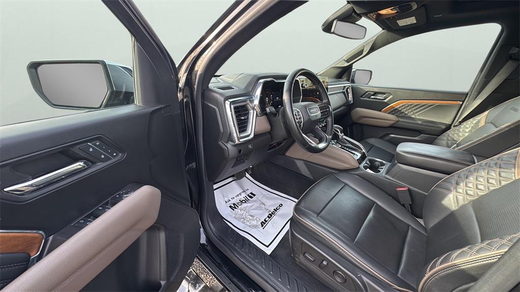 used 2023 GMC Canyon car, priced at $38,731