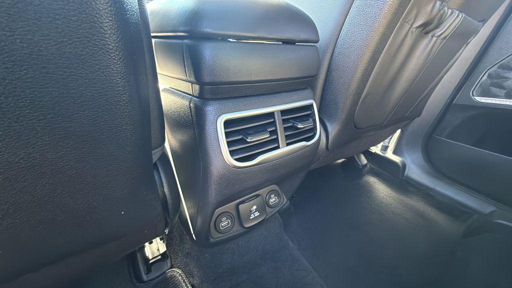 used 2023 Hyundai Santa Fe car, priced at $32,246