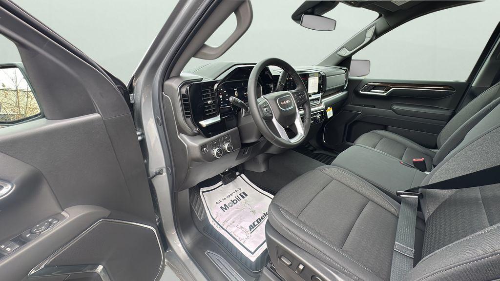 new 2026 GMC Sierra 1500 car, priced at $48,935