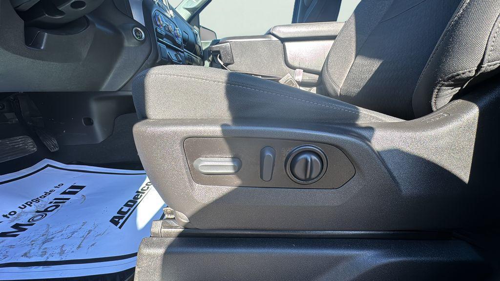 used 2021 GMC Sierra 1500 car, priced at $30,955