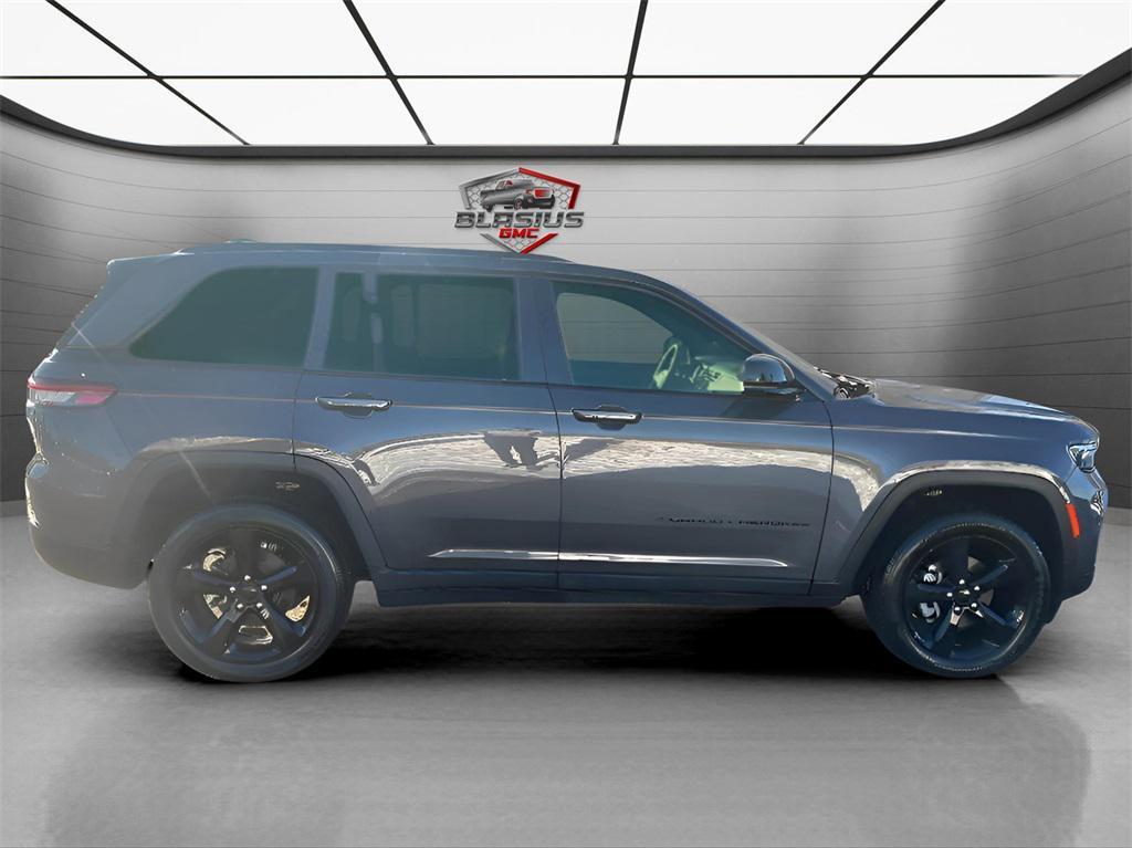used 2023 Jeep Grand Cherokee car, priced at $21,950