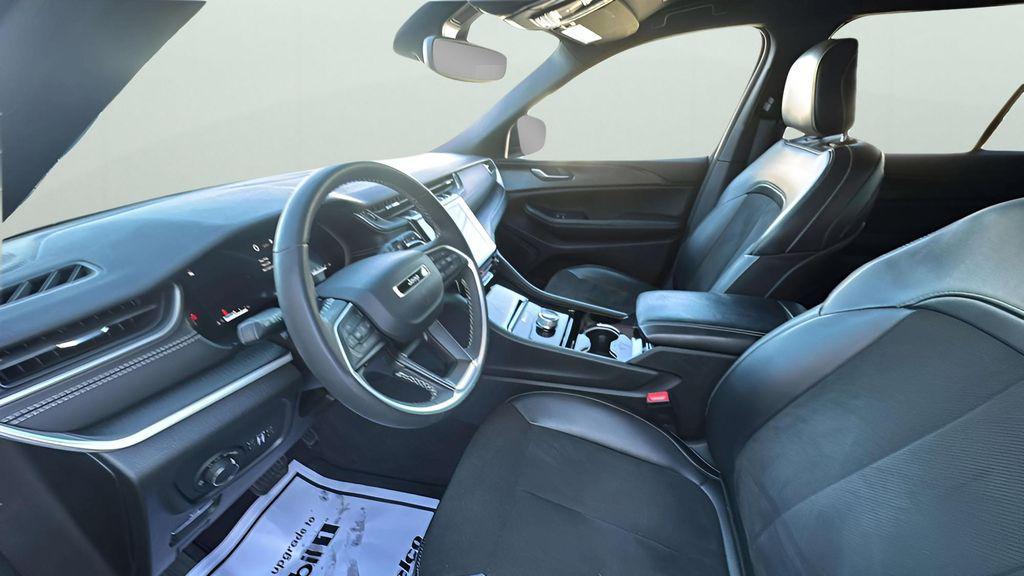 used 2023 Jeep Grand Cherokee car, priced at $21,910