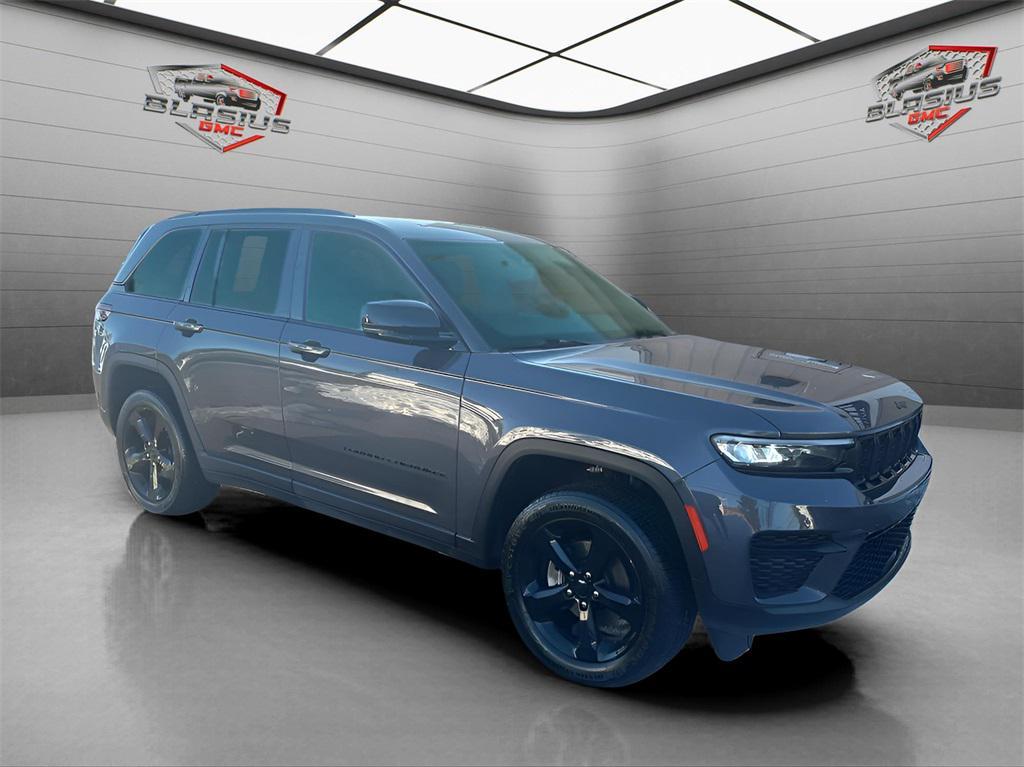 used 2023 Jeep Grand Cherokee car, priced at $21,950