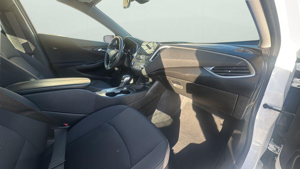 used 2024 Chevrolet Malibu car, priced at $14,989