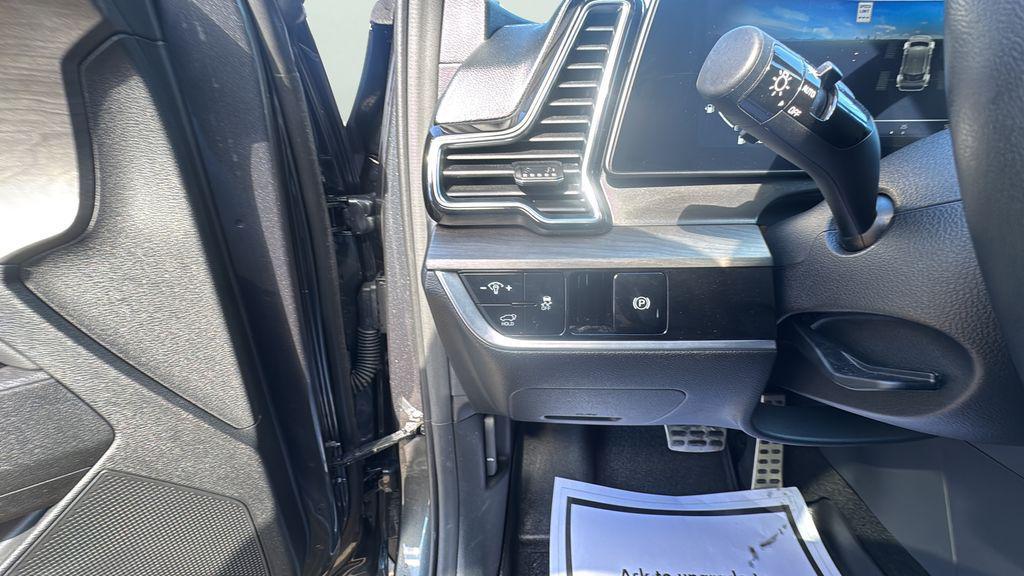 used 2024 Kia Sportage car, priced at $30,964