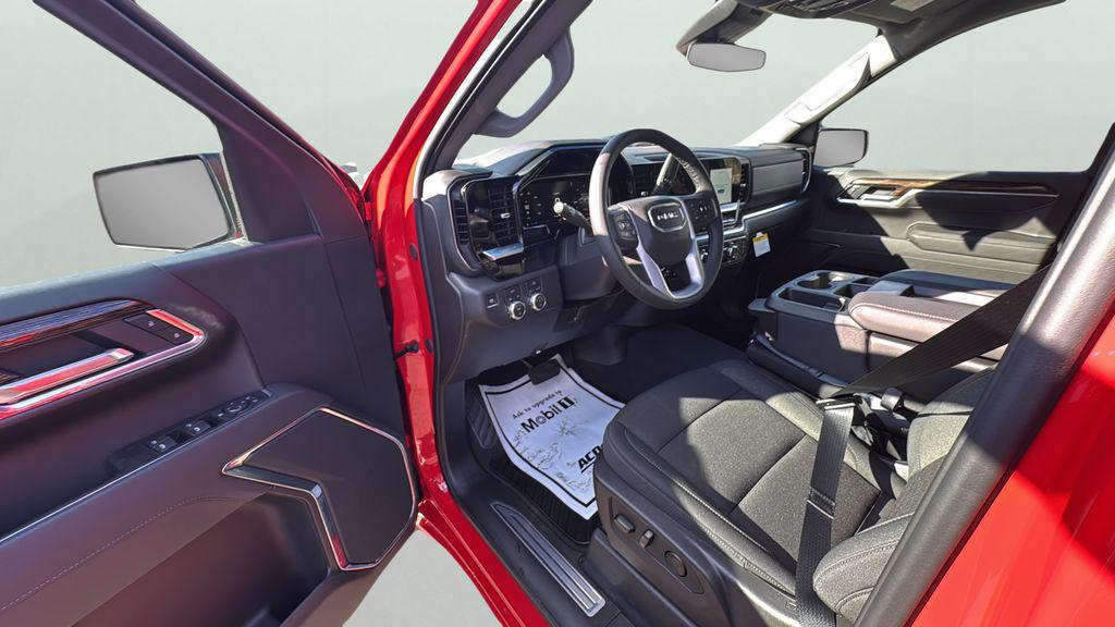 new 2026 GMC Sierra 1500 car, priced at $48,490