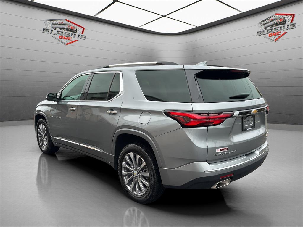 used 2023 Chevrolet Traverse car, priced at $30,916