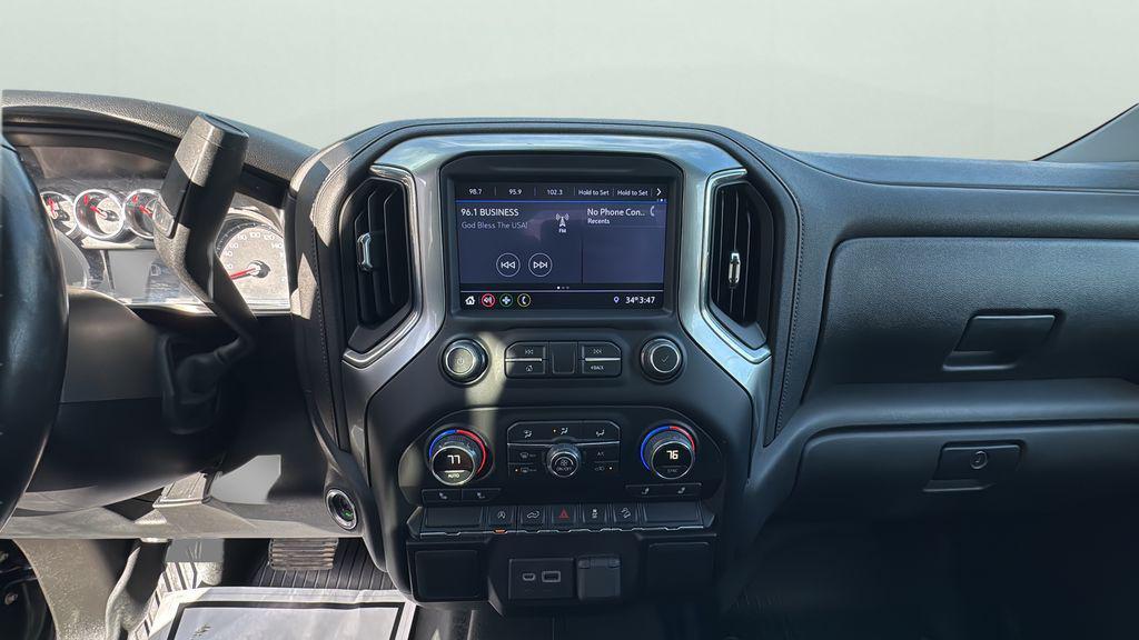 used 2020 Chevrolet Silverado 1500 car, priced at $38,900