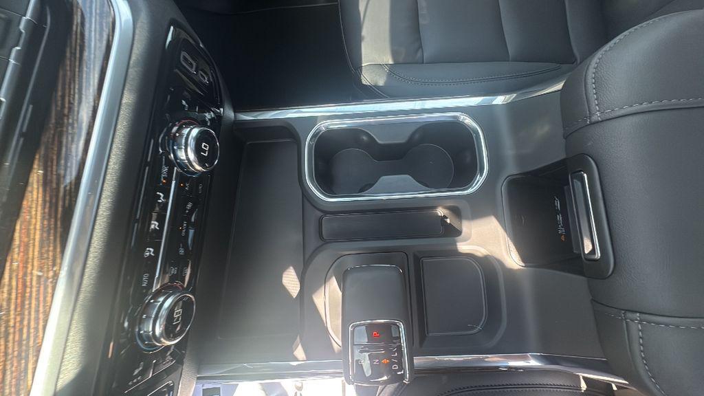 new 2026 GMC Sierra 1500 car, priced at $58,195