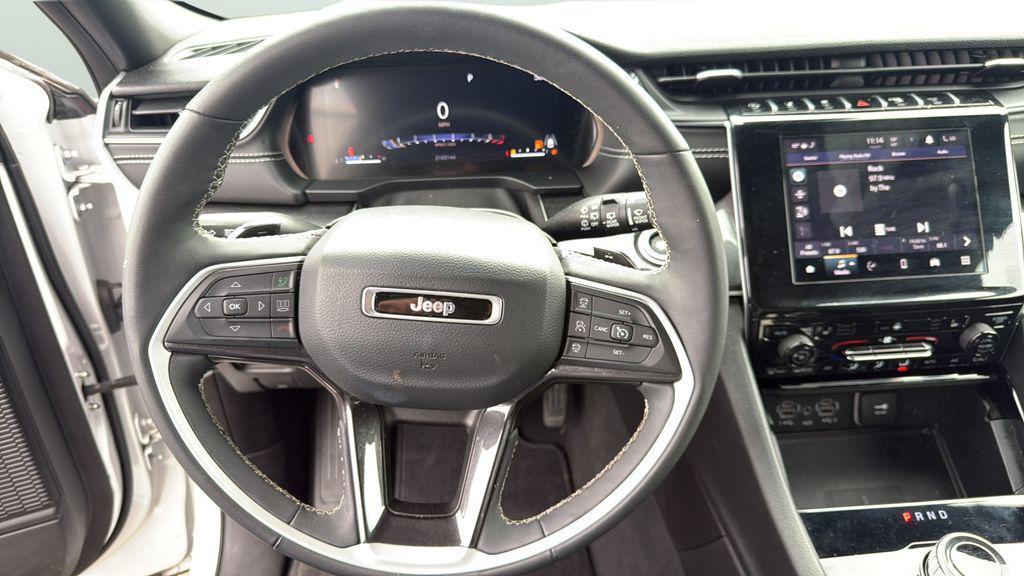 used 2023 Jeep Grand Cherokee car, priced at $32,982